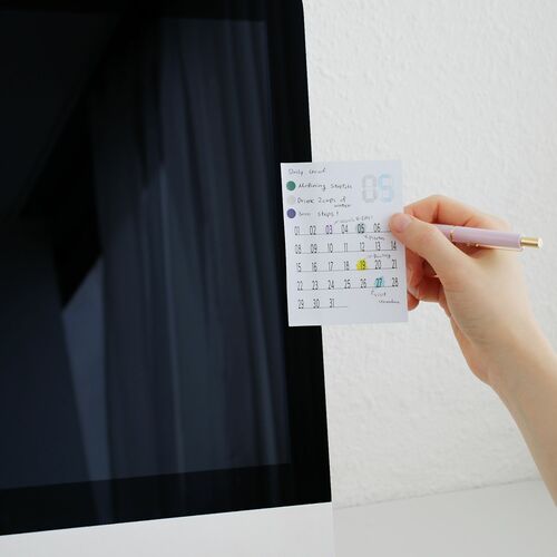 Dateless Calendar Sticky Note