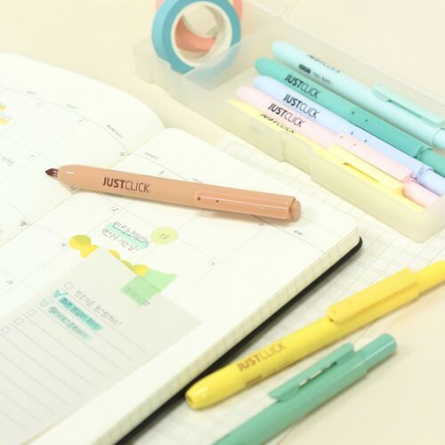 Natural Retractable Highlighter - Image 3