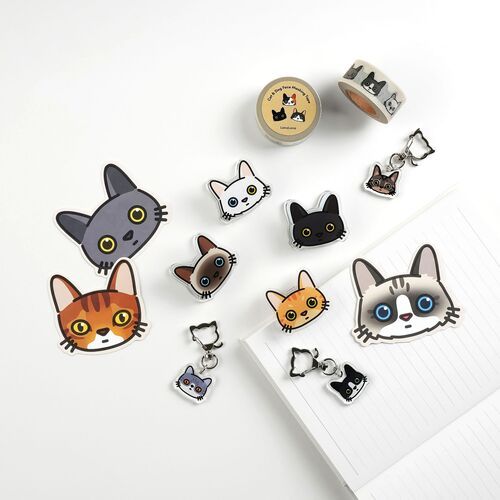 Cat Face Acrylic Key Ring - Image 13